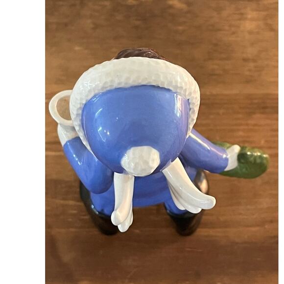 Vintage Holland Christmas Angel Figurine Blue Coat Bell Wreath Wings MCM - Picture 7 of 9